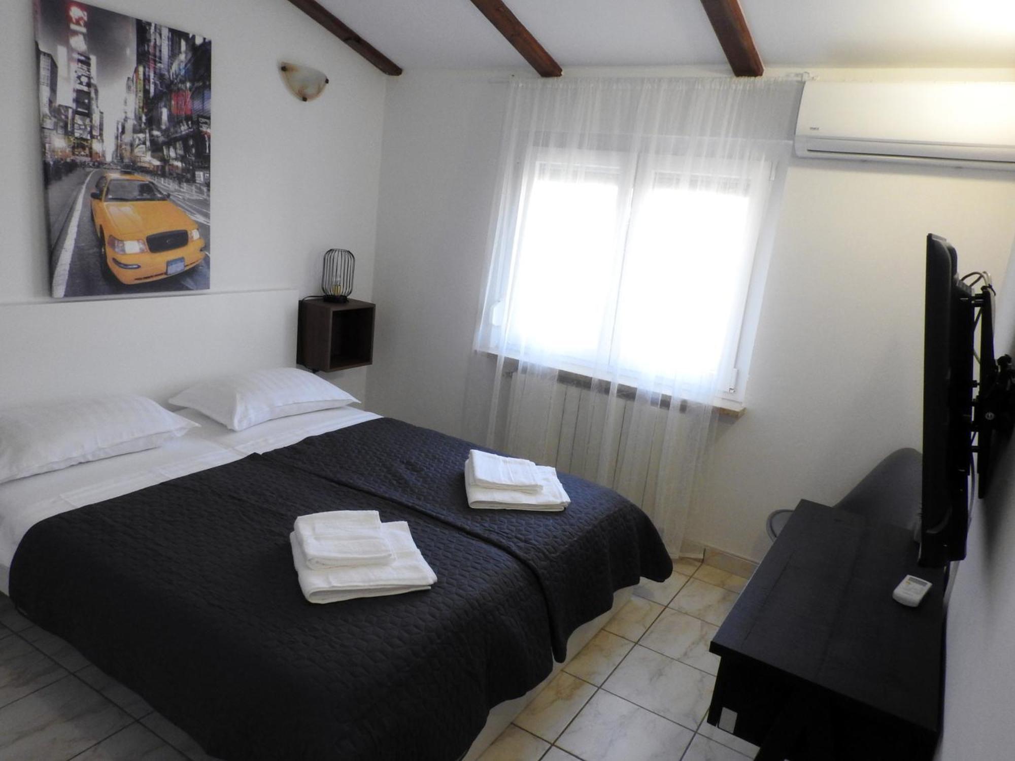 Apartman Ines- Stinjan Pula Luaran gambar